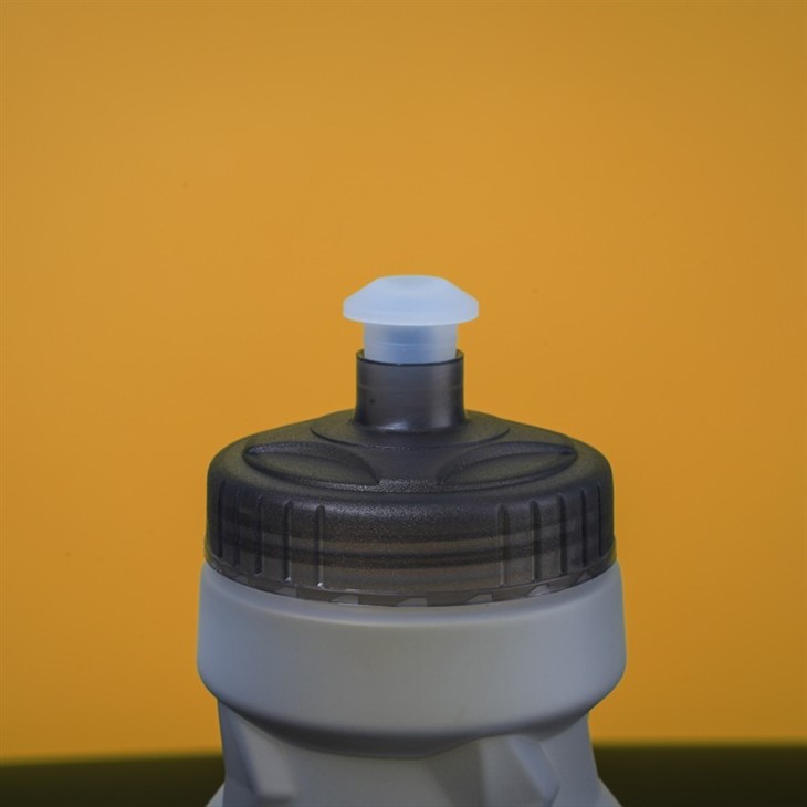 FDA LFGB 700ml Custom Sports Plastic Water Bottle For Bicycle